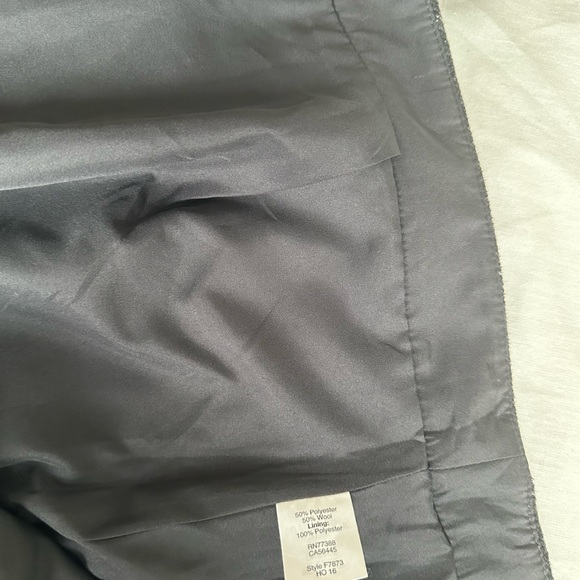 J.Crew Woolen Wrap-around Skirt size 2 - Picture 4 of 4